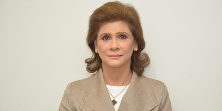 Elena Viyella de Paliza: Sinónimo de perseverancia, trabajo y constante formación