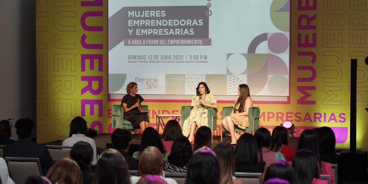 Escuchar a los clientes es clave para tener negocios exitosos