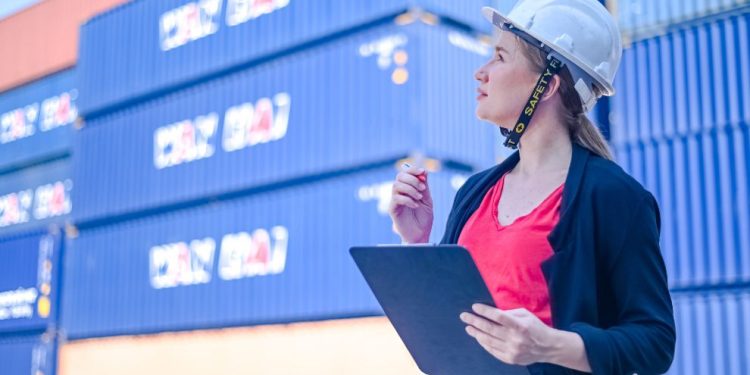 Exportaciones, renglón que debe aumentar la participación femenina