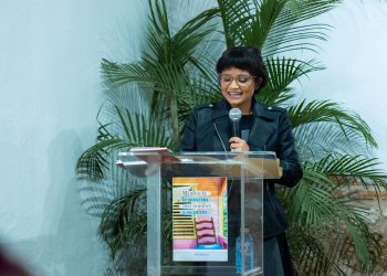 Mitri Jiménez presenta su primer libro “Mi abuela le puso un mal nombre a su perro”