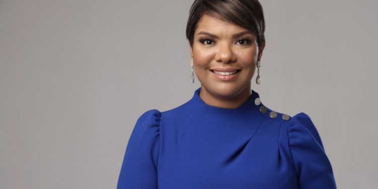 Indhira Báez: Las marcas deben diseñar productos que lideren su mercado para monetizar