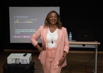 Irene Morillo dicta conferencia para la mujer dominicana en Madrid