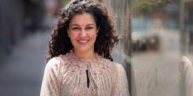 Jesenia de Moya, primera dominicana directora para medios latinos de CUNY