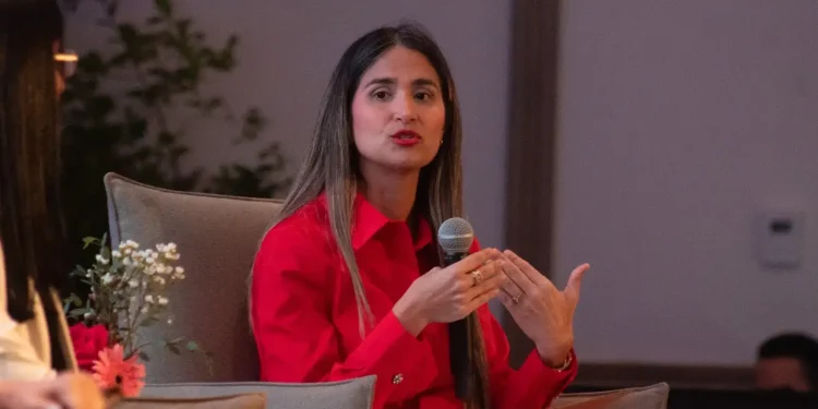 Gobiernos corporativos en empresas garantizan su permanencia