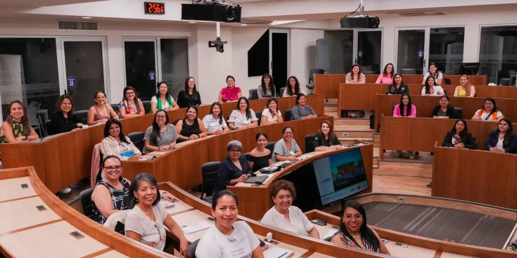 Mujeres en Latinoamérica lideran la intención de emprender con la menor brecha de género a nivel global