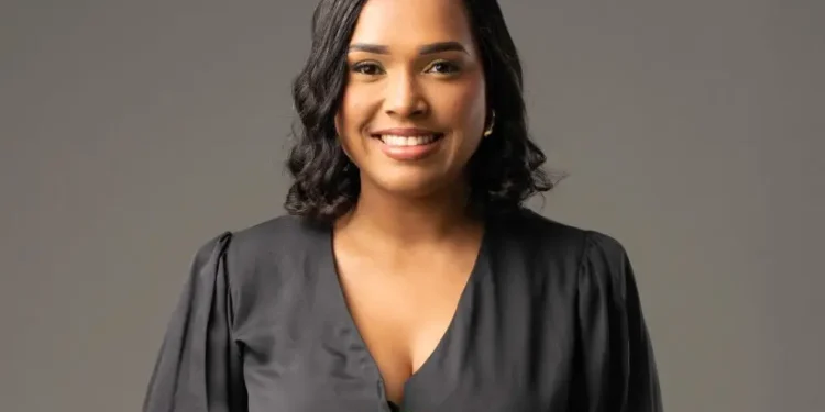 Massiel de Jesús es nominada por su aporte a la educación financiera de las madres