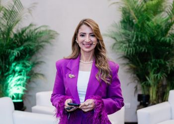 Gisel Castillo invita a empresarias a convertir su presencia digital en un modelo de negocio